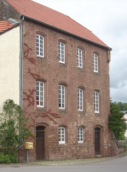 Alte Schule Anfang der 2000er Jahre